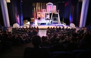 Teater & Vin hos Teater Momentum